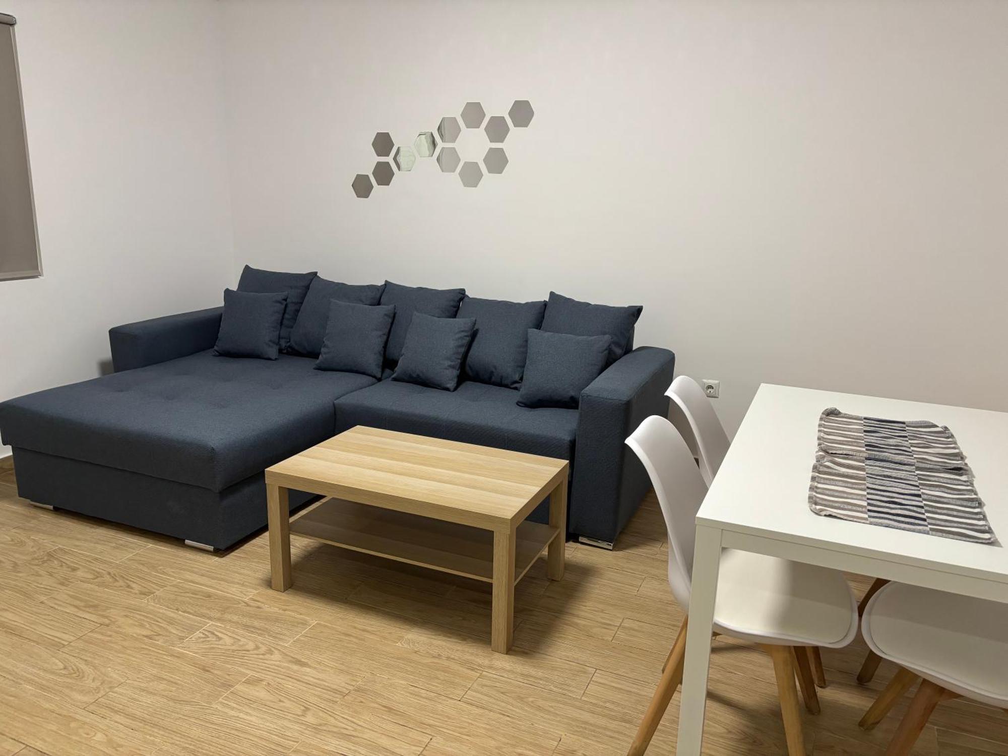 Militari Comfort Apartment Roşu Екстериор снимка